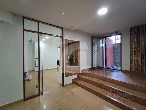 Помещение свободного назначения в Краснодарский край, Краснодар ул. ...