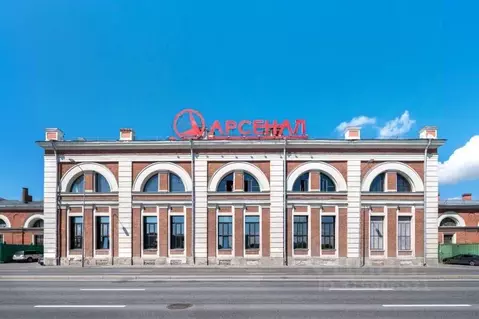 Торговая площадь в Санкт-Петербург ул. Комсомола, 2 (1400 м)