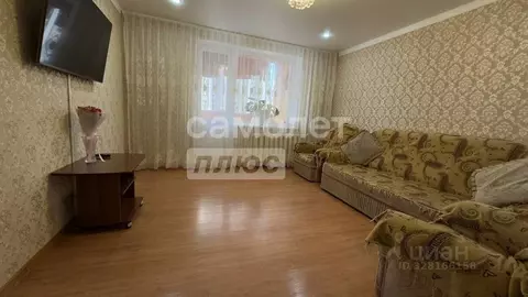 3-к кв. Башкортостан, Октябрьский 24-й мкр, 6 (60.0 м)