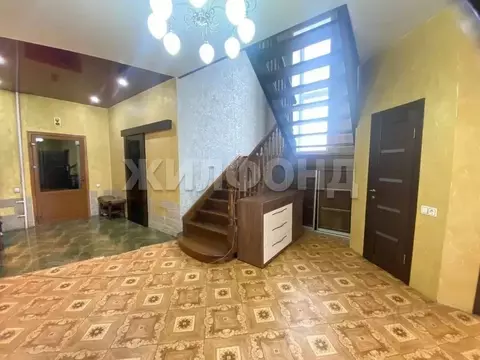 Дом в Хакасия, Усть-Абакан рп ул. Сибирская, 4 (336 м)