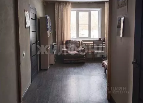 Дом в Алтайский край, Павловский район, с. Павловск ул. Ермака (87 м)