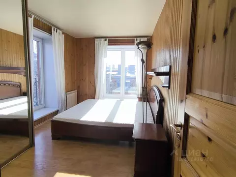 2-к кв. Санкт-Петербург Рябиновая ул., 20 (70.3 м)