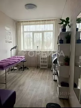 Студия Тюменская область, Тюмень ул. Пермякова, 43А (15.9 м)