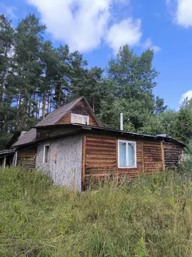 Дом в Ленинградская область, Волховский район, Пашское с/пос, с. Паша ...