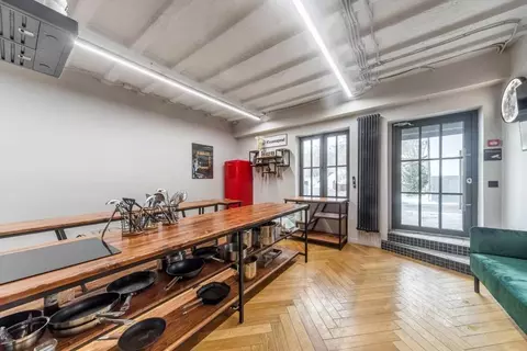 Торговая площадь в Москва Электрозаводская ул., 33С2 (56 м)