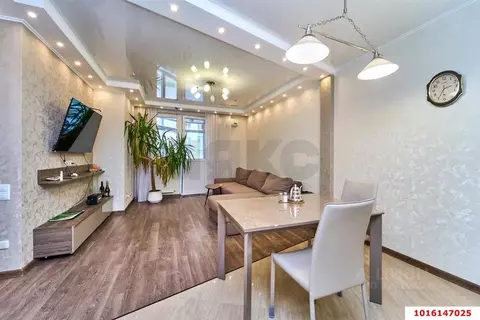 2-к кв. Краснодарский край, Краснодар Школьный мкр, ул. Филатова (76.6 ...