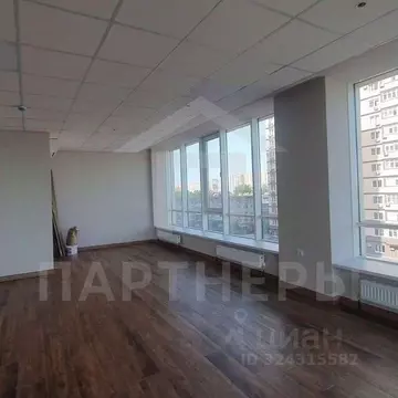 Офис в Краснодарский край, Краснодар Стахановская ул., 1/3 (700 м)