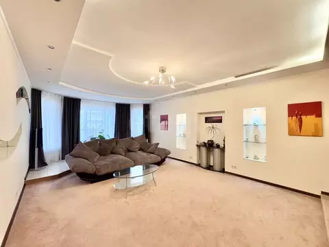 4-к кв. Самарская область, Самара Садовая ул., 280 (157.4 м)