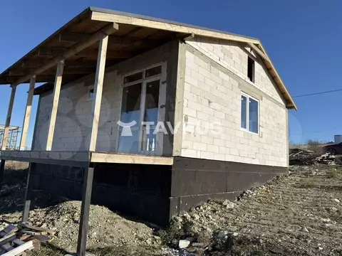 Дом в Крым, Симферопольский район, Перовское с/пос, с. Украинка ул. ...