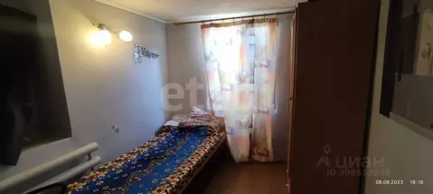 Дом в Крым, Сакский район, с. Фрунзе ул. Школьная (65 м)