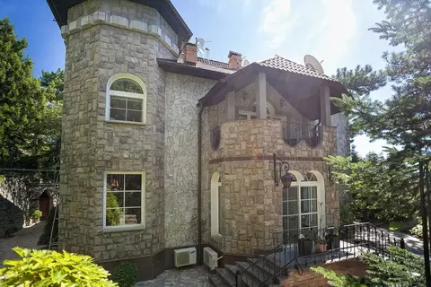 Дом в Крым, Ялта муниципальный округ, Восход пгт ул. Авроры (425 м)