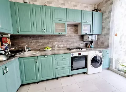 2-к кв. Краснодарский край, Геленджик ул. Олега Анофриева, 1к4 (54.0 ...