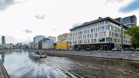 Гараж в Москва Озерковская наб., 6 (13 м)