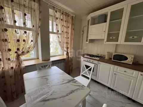 3-к кв. Нижегородская область, Нижний Новгород ул. Максима Горького, ...