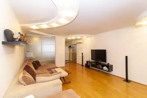 3-к кв. Тюменская область, Тюмень ул. Мельникайте, 136к1 (107.7 м)