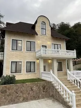 Дом в Краснодарский край, Сочи Адлер жилрайон,  (270 м)