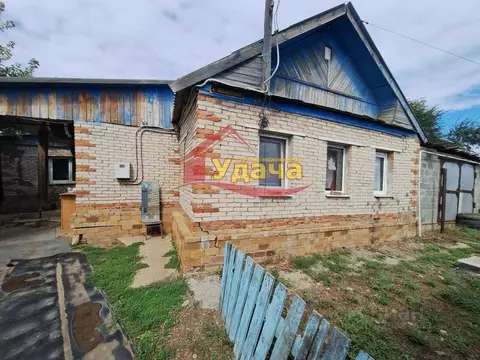 Дом в Оренбургская область, Орск пос. Первомайский, ул. Авиационная, ...
