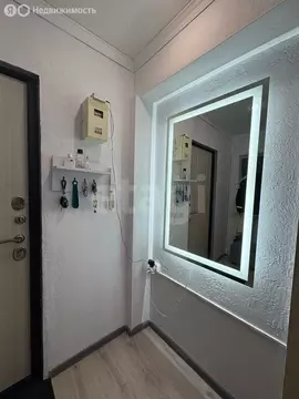 2-комнатная квартира: Тобольск, 4-й микрорайон, 8 (39 м)