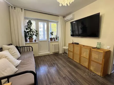 1-к кв. Башкортостан, Уфа просп. Октября, 61/1 (32.0 м)