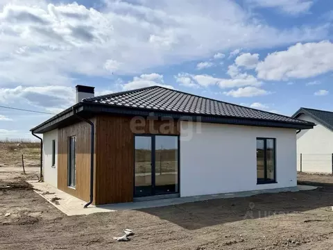 Дом в Калининградская область, Гурьевский муниципальный округ, пос. ...