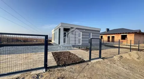 Дом в Калининградская область, Гурьевский муниципальный округ, пос. ...