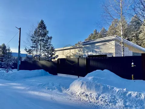 Дом в Свердловская область, Полевской муниципальный округ, с. ...