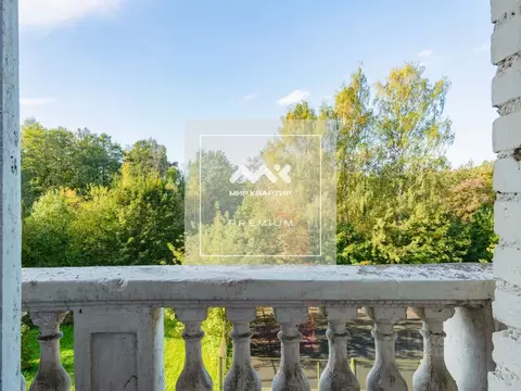 3-к кв. Санкт-Петербург Нежинская ул., 4 (74.0 м)