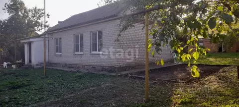 Дом в Воронежская область, Семилукский район, Землянское с/пос, с. ...