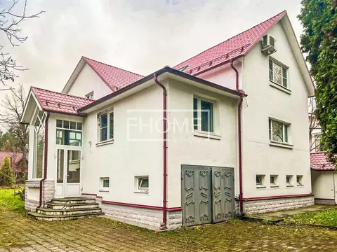 Дом в Московская область, Одинцовский городской округ, д. Подушкино, ...