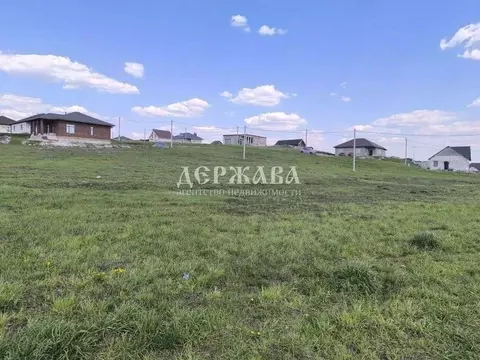 Участок в Белгородская область, Старый Оскол Радужный мкр,  (15.0 ...