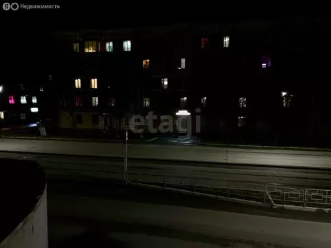 4-комнатная квартира: Златоуст, улица Карла Маркса, 9 (102 м)