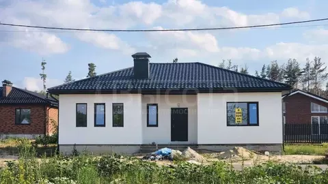 Дом в Воронежская область, Рамонский район, с. Ямное пер. Баррикадный, ...