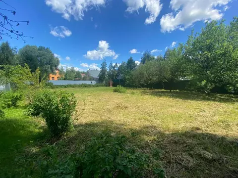 Продается участок в пгт Быково