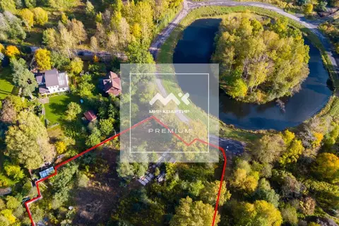 Участок в Санкт-Петербург, Санкт-Петербург, Павловск ул. Круглый пруд ...