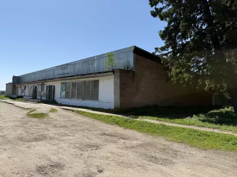 Торговая площадь в Красноярский край, Манско-Уярский округ, пос. Роща ...