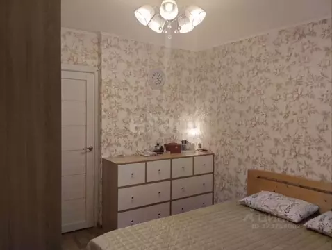 3-к кв. Ярославская область, Рыбинск ул. Ворошилова, 26 (67.0 м)