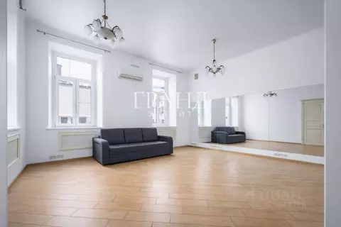 Квартира, 4 комнаты, 123 м