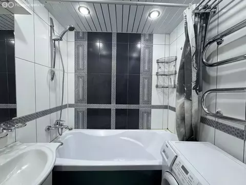 3-комнатная квартира: Новый Уренгой, улица Геологоразведчиков, 16Б ...