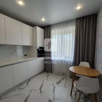 3-к кв. Саратовская область, Энгельс 1-й мкр, 13 (55.0 м)