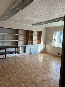 Офис в Тюменская область, Тюмень ул. Московский Тракт, 140 (180 м)