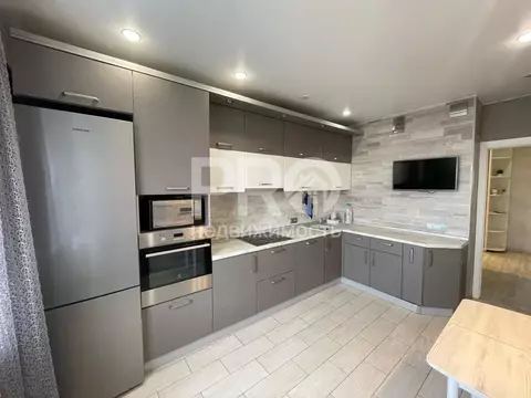 2-к кв. Ярославская область, Ярославль просп. Фрунзе, 29 (65.2 м)