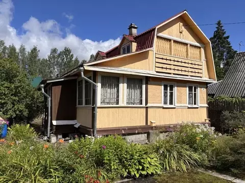 Дом в Ленинградская область, Лужский район, Мшинское с/пос, Мшинская ...