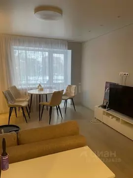 2-к кв. Тюменская область, Тюмень ул. 50 лет Октября, 39 (55.0 м)