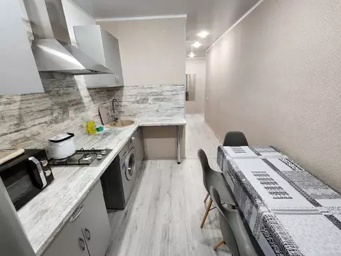 2-к кв. Курская область, Курск ул. Радищева, 86 (55.0 м)