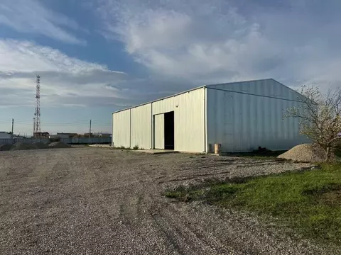 Склад в Краснодарский край, Северская ст-ца ул. Западная, 41/1 (1000 ...
