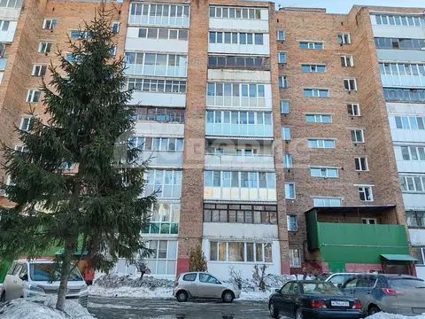 2-к кв. Омская область, Омск ул. 10 лет Октября, 181 (47.7 м)