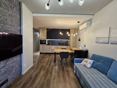 3-к кв. Санкт-Петербург Общественный пер., 5 (75.0 м)