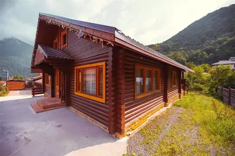 Дом в Краснодарский край, Сочи Красная Поляна пгт, ул. Ачишховская, 30 ...