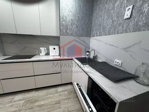 3-к кв. Белгородская область, Старый Оскол Олимпийский мкр, 20А (64.0 ...