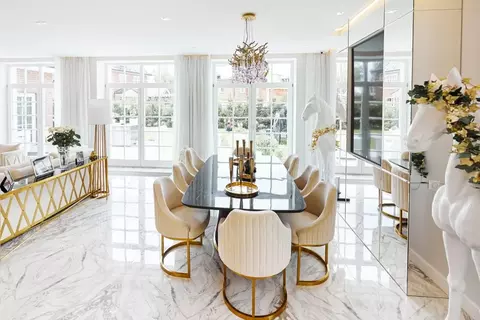 Дом в Московская область, Одинцовский городской округ, д. Раздоры, ...